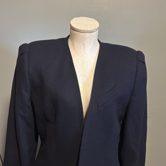 Oleg Cassini Vintage Navy collarless wool blazer single button size M/ L - Picture 2 of 16